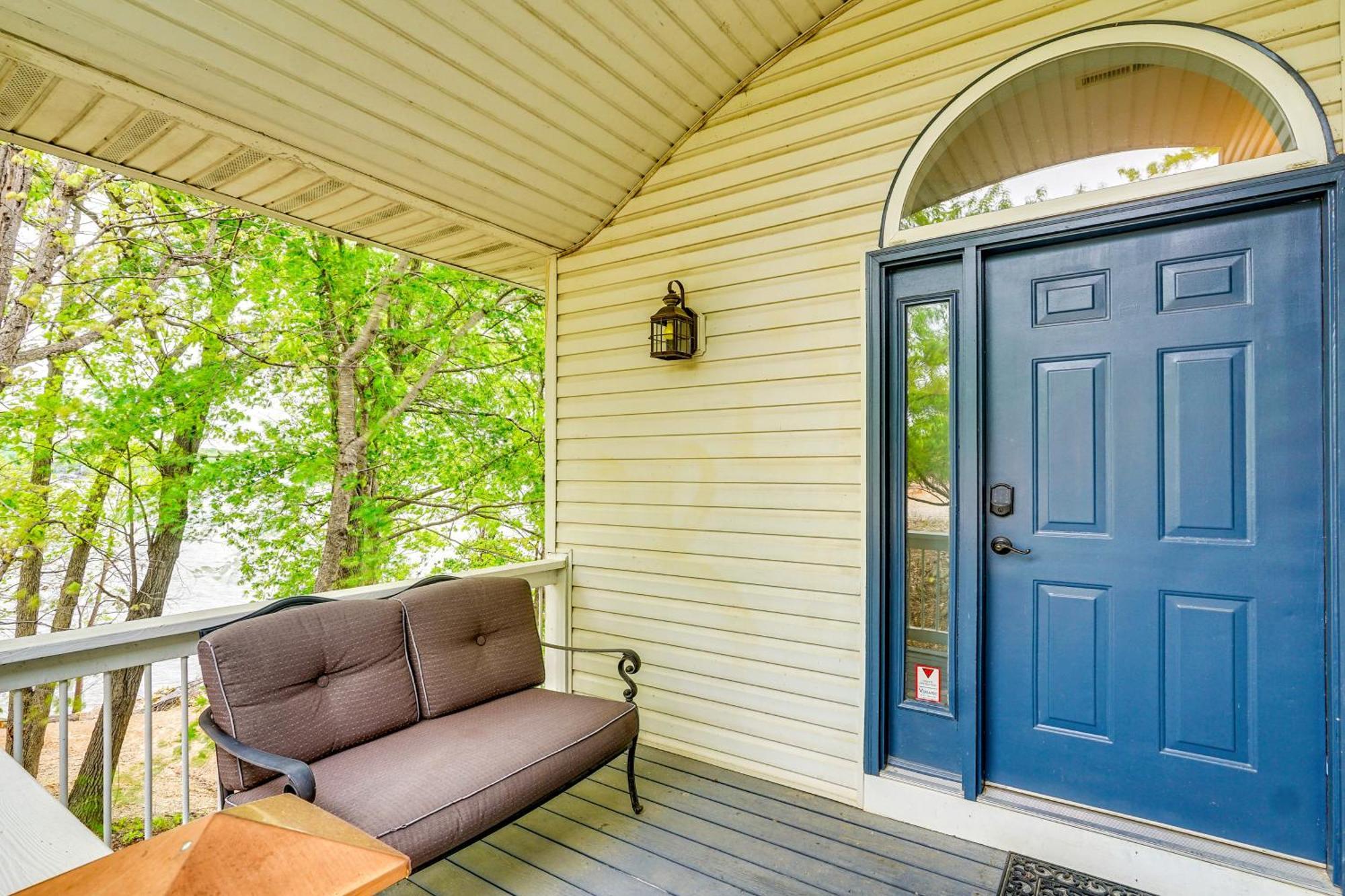 Townhouse With Shared Dock On Lake Of The Ozarks! Extérieur photo