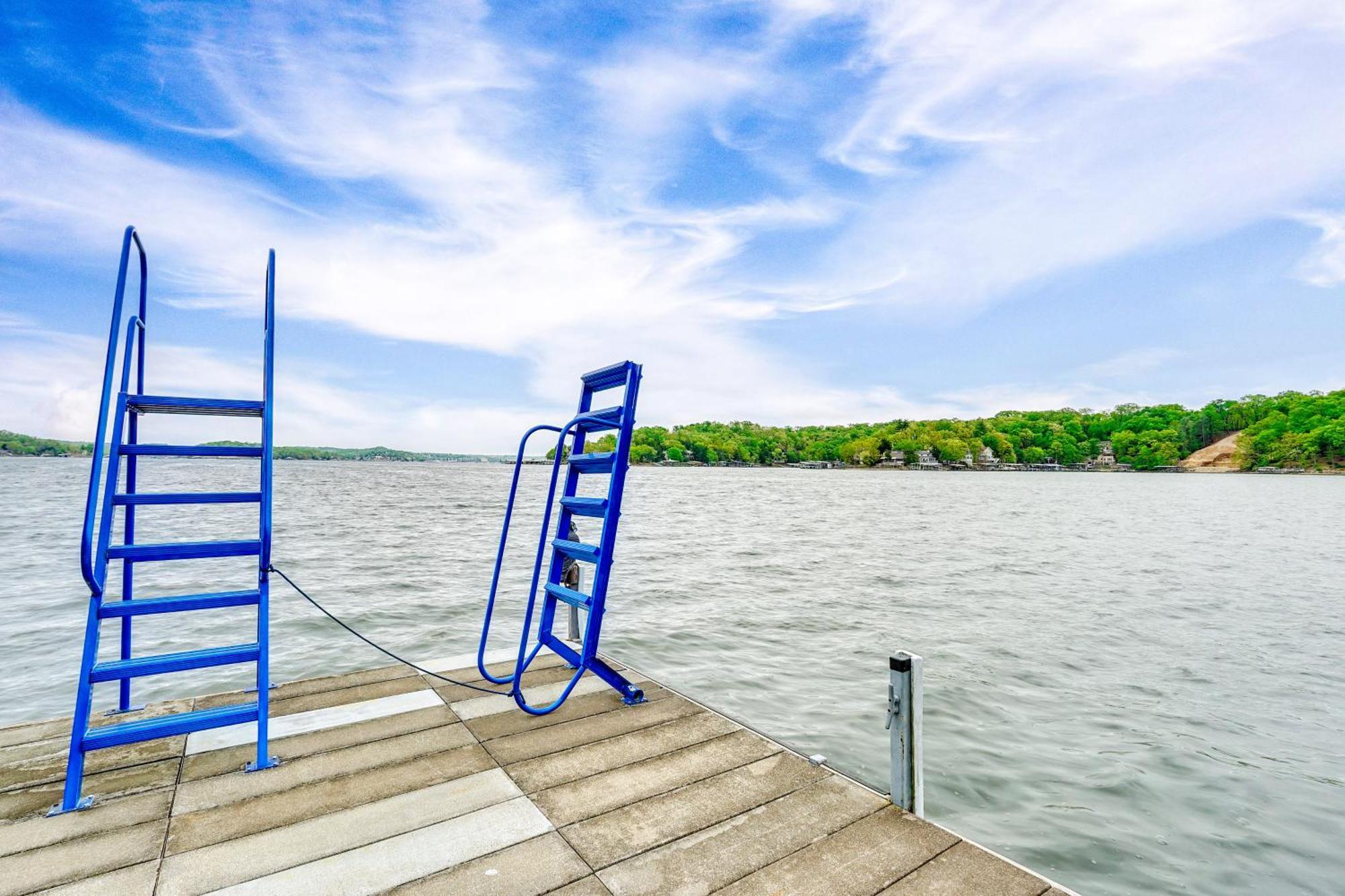 Townhouse With Shared Dock On Lake Of The Ozarks! Extérieur photo