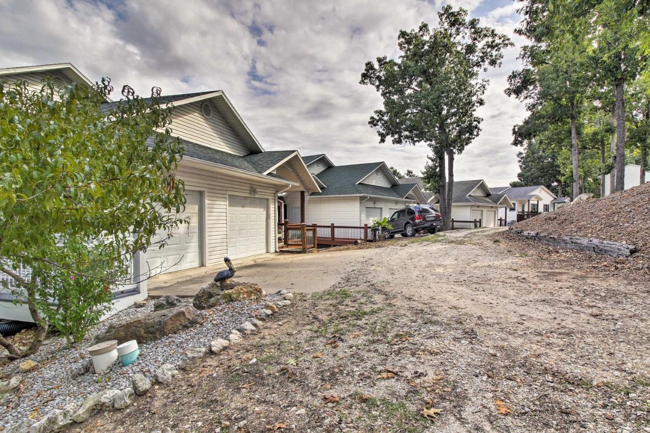 Townhouse With Shared Dock On Lake Of The Ozarks! Extérieur photo